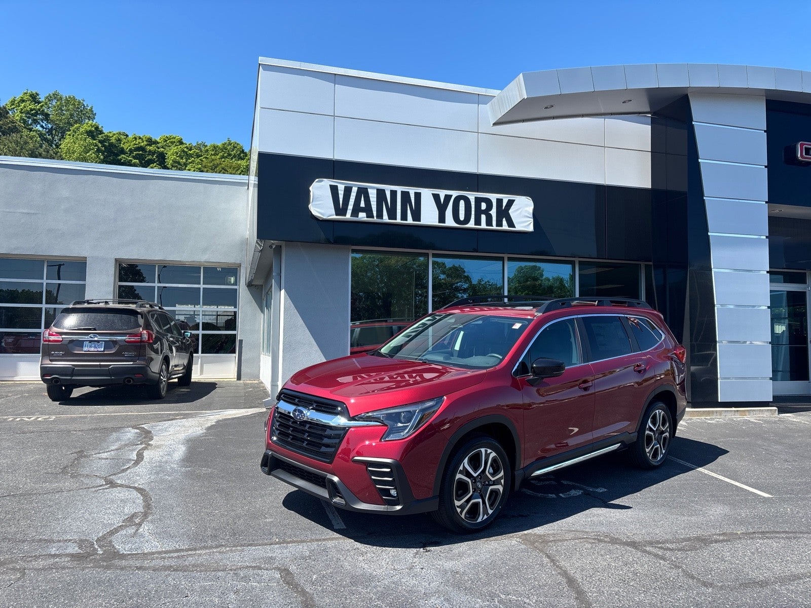 2026 Subaru ASCENT Limited 7-Passenger in Crimson Red Pearl — front three-quarter view