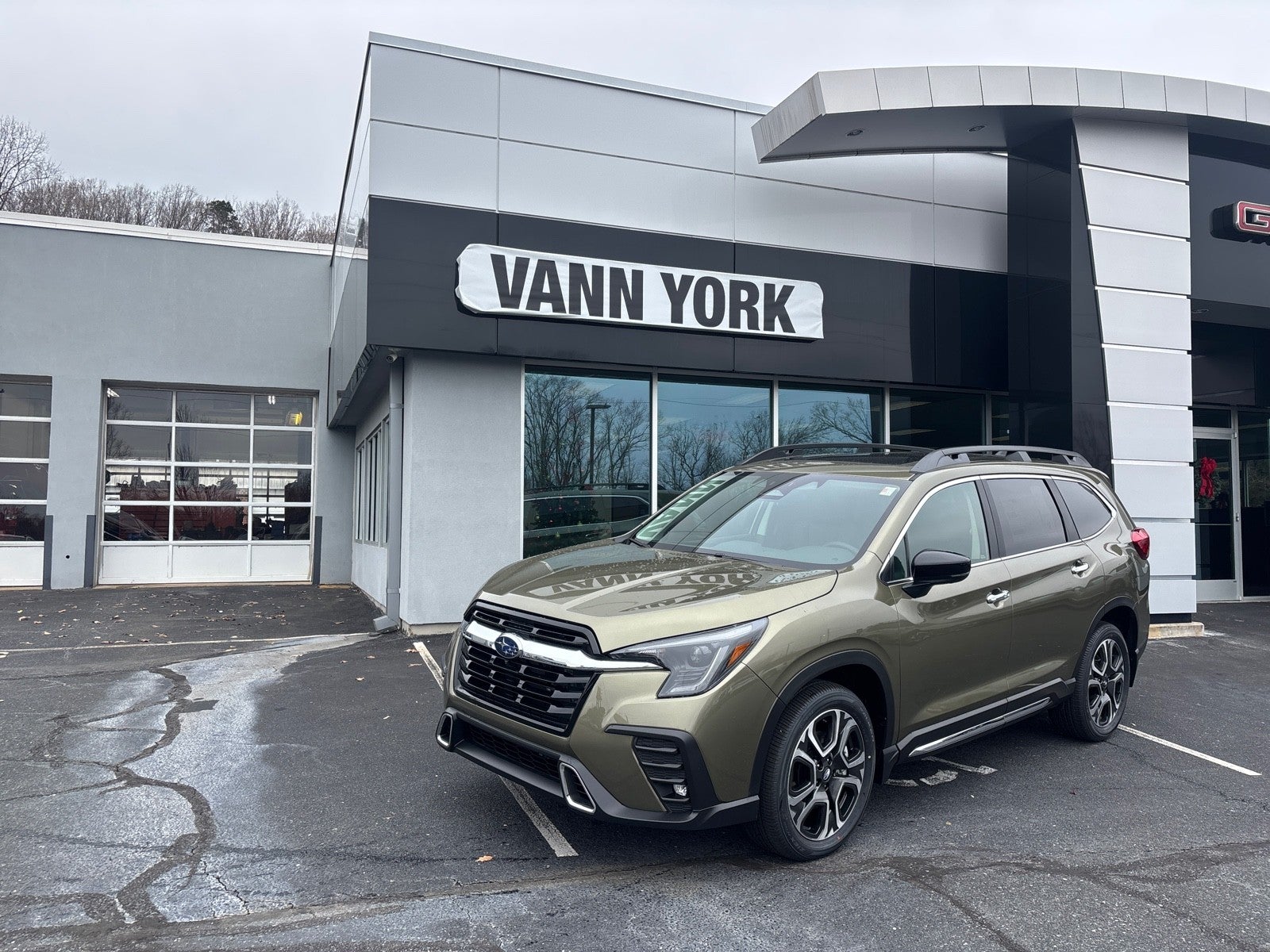 2026 Subaru ASCENT Touring 7-Passenger in Autumn Green Metallic — front three-quarter view