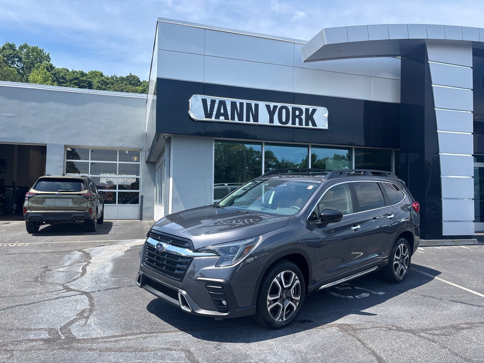 2026 Subaru ASCENT Touring 7-Passenger in Magnetite Gray Metallic — front three-quarter view